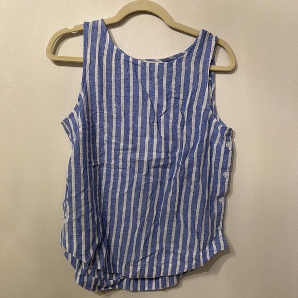beachlunchlounge Tops - Beachlunchlounge Blue and White Striped Tank Top